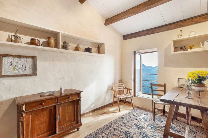 Feriehus for 2 personer, med hage i Liguria