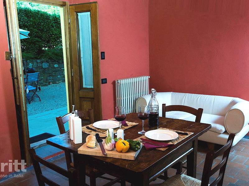 Tritt — Ruhig gelegenes Ferienhaus für 12 Personen mit Pool in der Toskana in Castelfranco di sopra, Castelfranco Piandiscò (gemeinde)