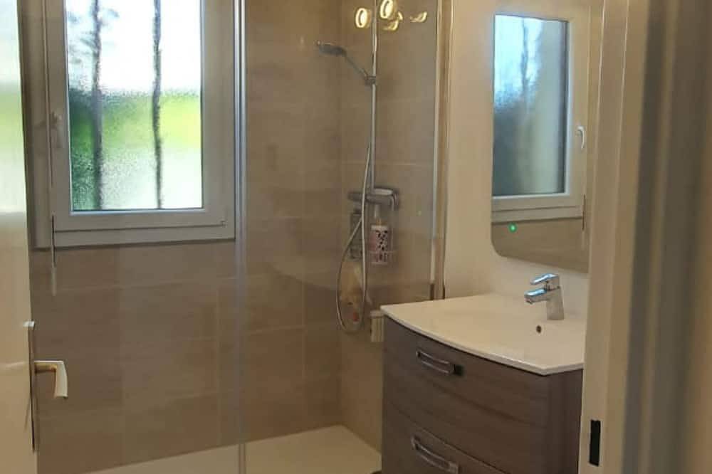 Geheel appartement, Studio en rez de Jardin, à 5mn de la Plage et des Commerces in Benerville-sur-Mer, Lisieux en omgeving