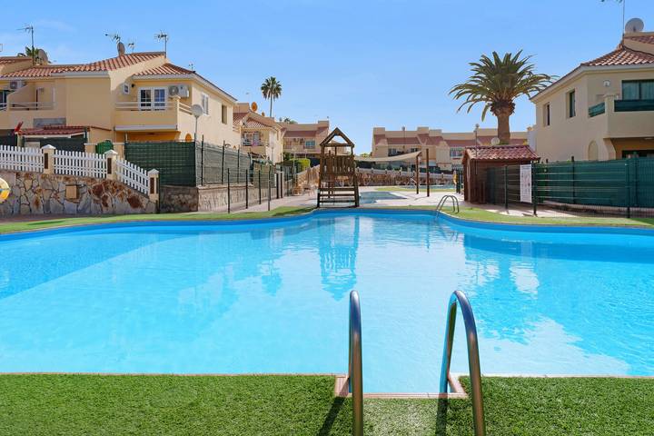 Bungalow für 3 Personen, mit Balkon und Garten sowie Kinderpool auf Gran Canaria