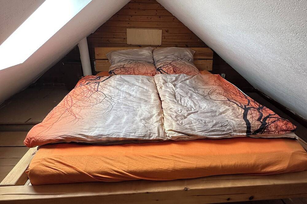Apartamento entero, Cozy attic apartment main station/city in Núremberg, Franconia
