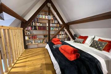 Glamping for 4 People in North Wessex Downs, South West England, Photo 1
