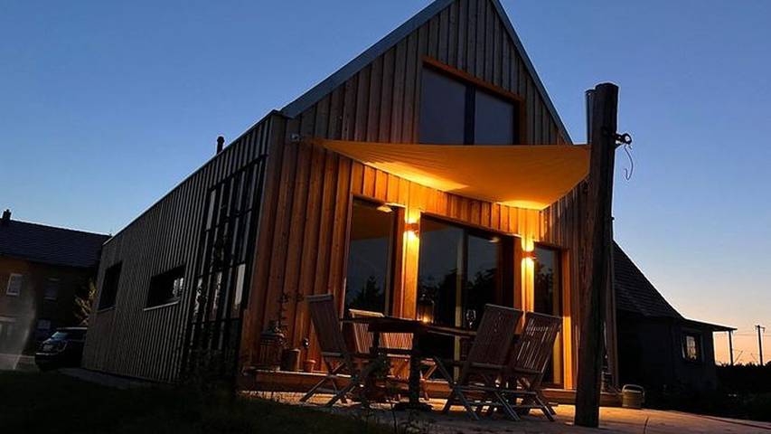 Ferienwohnung für 6 Personen, mit Terrasse und Garten - 1