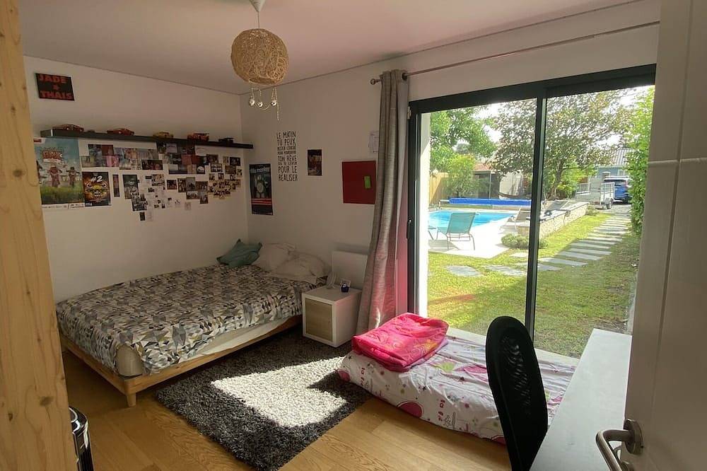 Bordeaux : Villa 5chambres Avec Piscine in Le Bouscat, Bordeaux region
