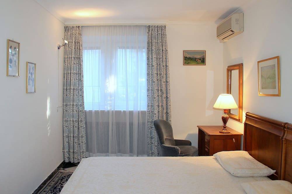 Ganze Wohnung, Barony Brè-6 Personen -Seenähe-Park-Klimaanlage-Hallenbad-Parkplatz in Lugano, Luganersee