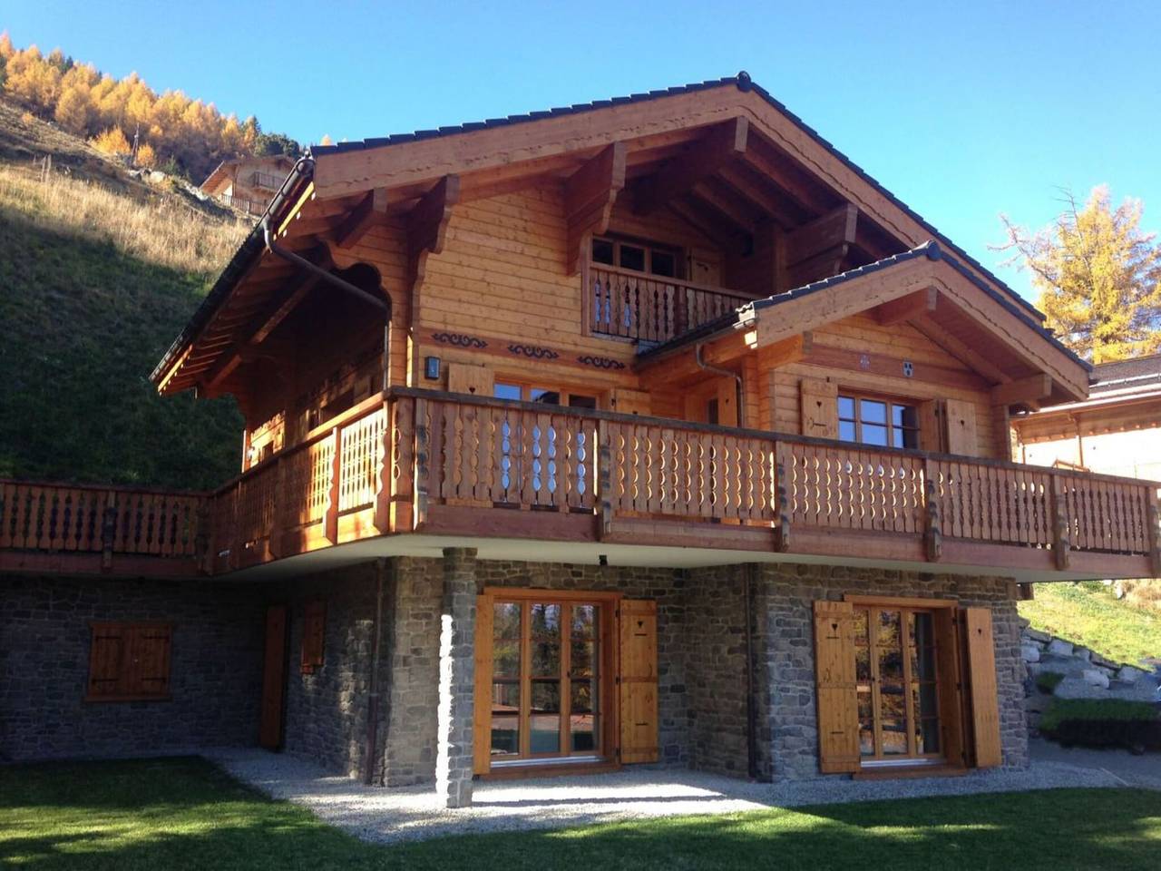 Chalet in Les Masses mit Skiraum in Vex, Walliser Alpen