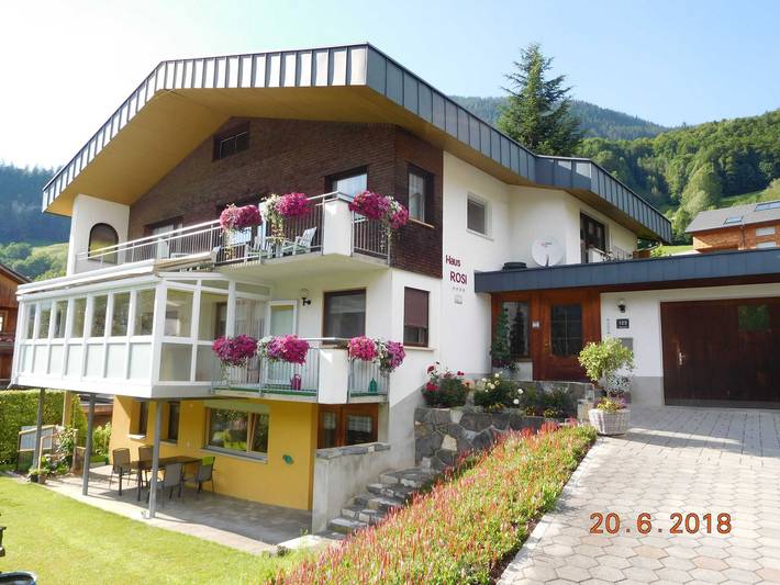 Ferienwohnung für 4 Personen, mit Terrasse in Au