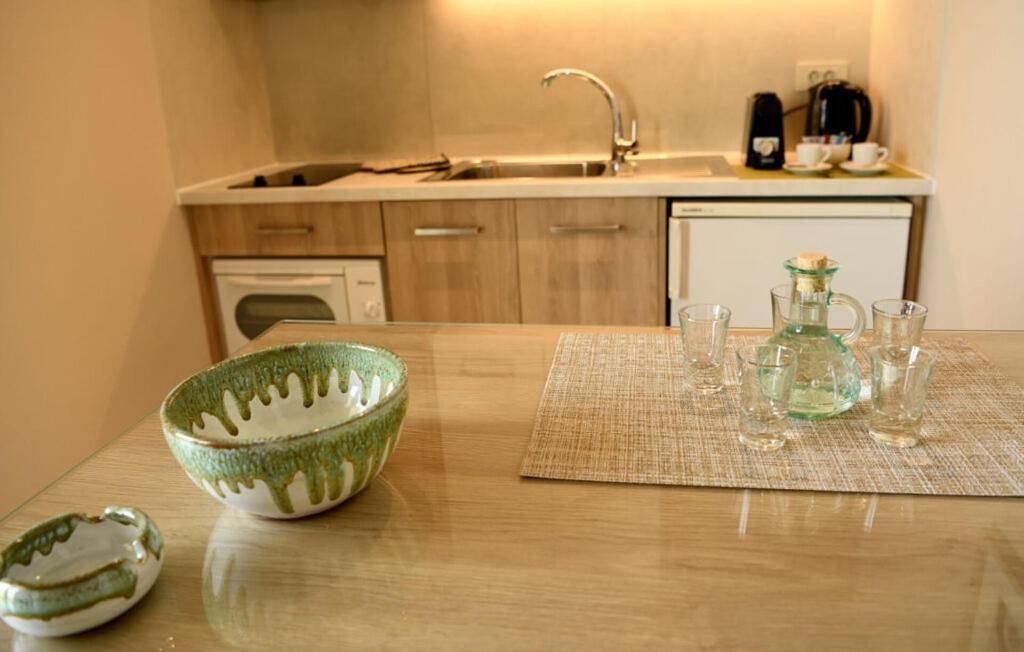 Appartement entier, One-Bedroom Apartment in Région de la Canée