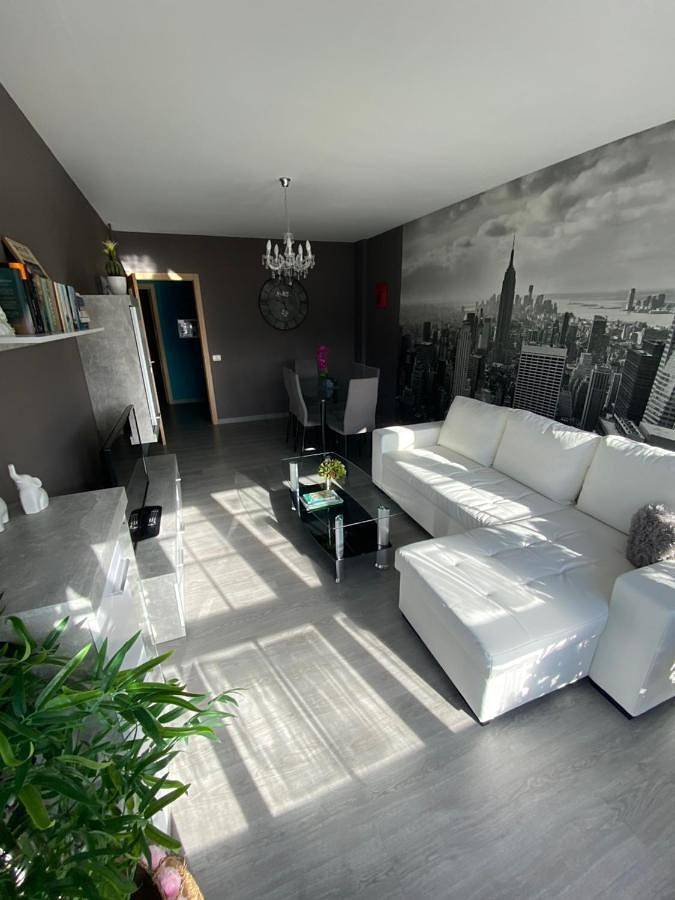 Apartamento para 6 personas, con Balcón además de Terraza y Vistas en Silleda