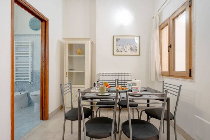 Appartamento intero, Guesthost - Rosa Home in Monopoli, Provincia di Bari