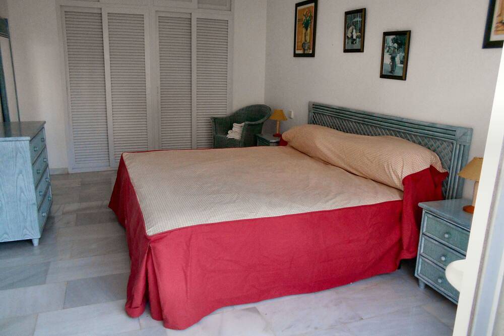 \"Front Line\" Beach Property in Playa El Galán (La Manga), San Javier