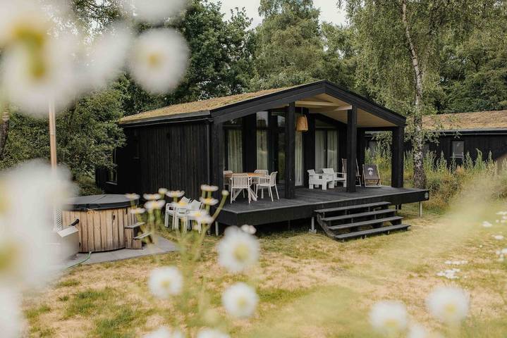 Ferienhaus für 5 Personen, mit Garten und Whirlpool