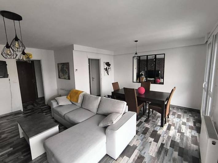 Gîte pour 4 personnes, avec Balcon et Vue à Déville-lès-Rouen
