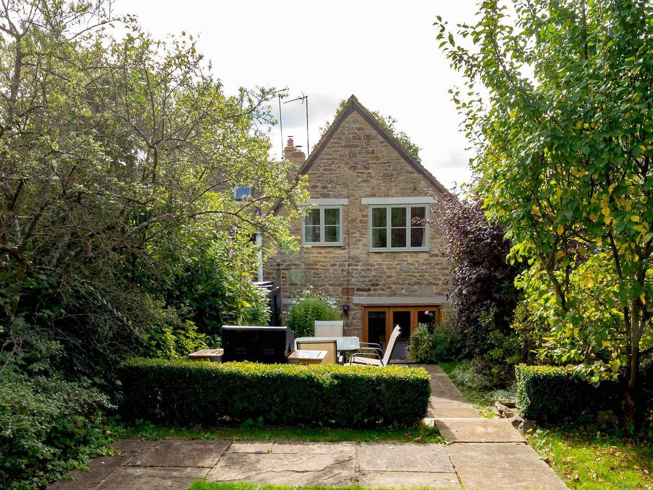Delightful 4 bedroom Cotswold character cottage - Pass the Keys in Stow-on-the-Wold, Gloucestershire