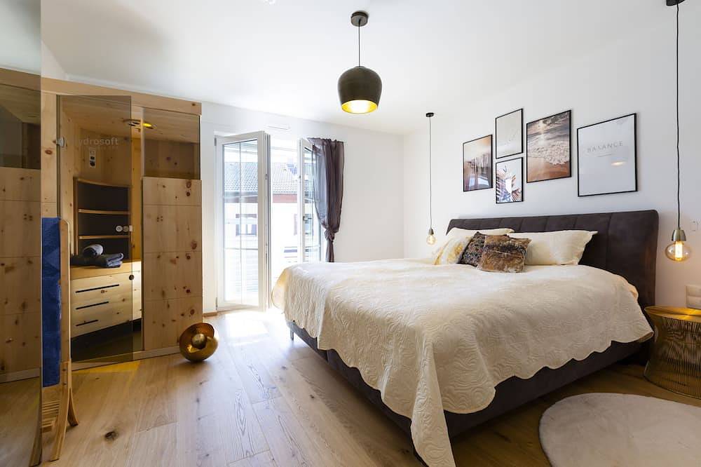 Ganze Wohnung, Lifestyle Suite mit Sauna, 2 \"En-Suite”-Bädern, Bergblick! in Übersee, Chiemgauer Alpen