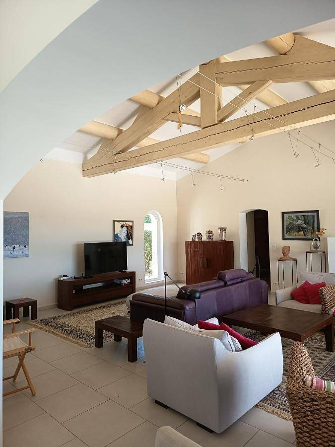 Location de vacances pour 6 personnes, avec terrasse et piscine ainsi que jardin et vue à Moissac-Bellevue - 4