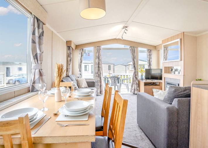 Caravan for 6 people on the Isle of Wight