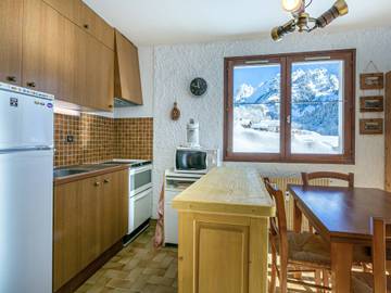 Chalet for 4 People in La Clusaz, Annecy region, Photo 4