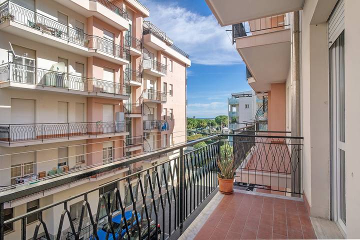 Ferienwohnung für 6 Personen, mit Balkon