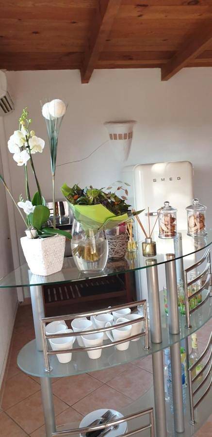 Chambre d’hôte pour 3 personnes, avec jacuzzi ainsi que jardin et piscine en Corse-du-Sud - 2