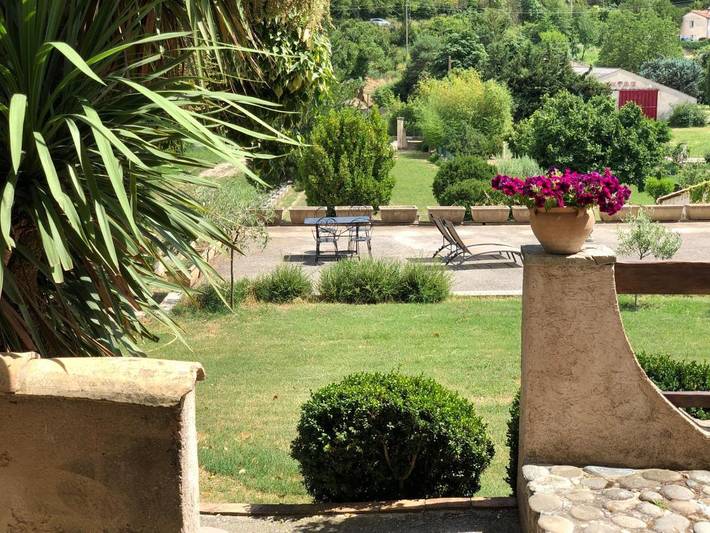 Appartement de vacances pour 2 personnes, avec Terrasse ainsi que Jardin et Vue