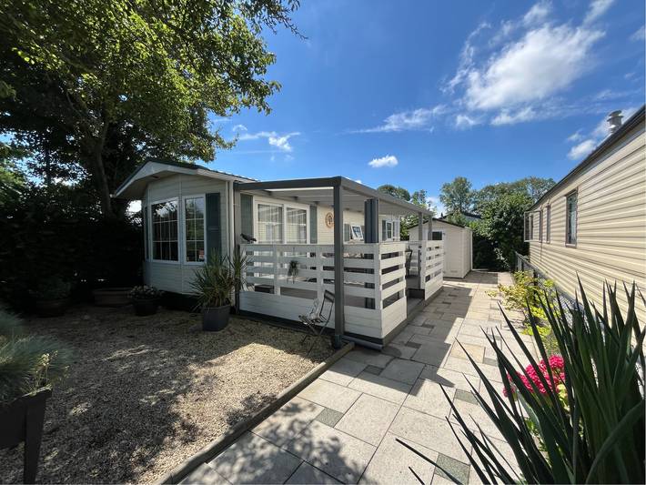 Ferienhaus für 4 Personen, mit Terrasse und Pool sowie Garten - 1
