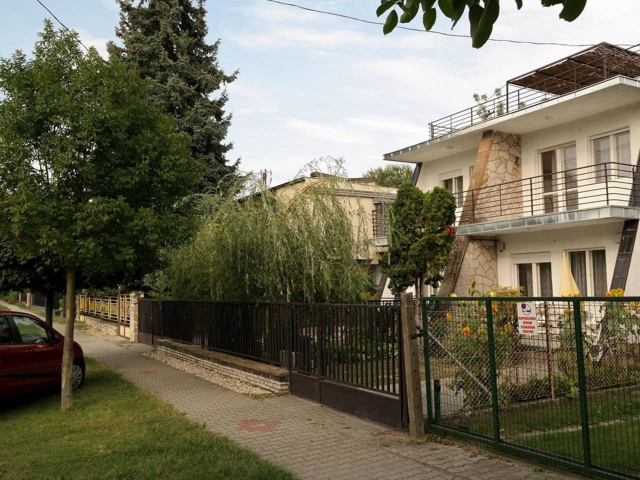 Doppelhaushälfte für sechs Personen mit Terrasse in Szantod, Plattensee Südufer