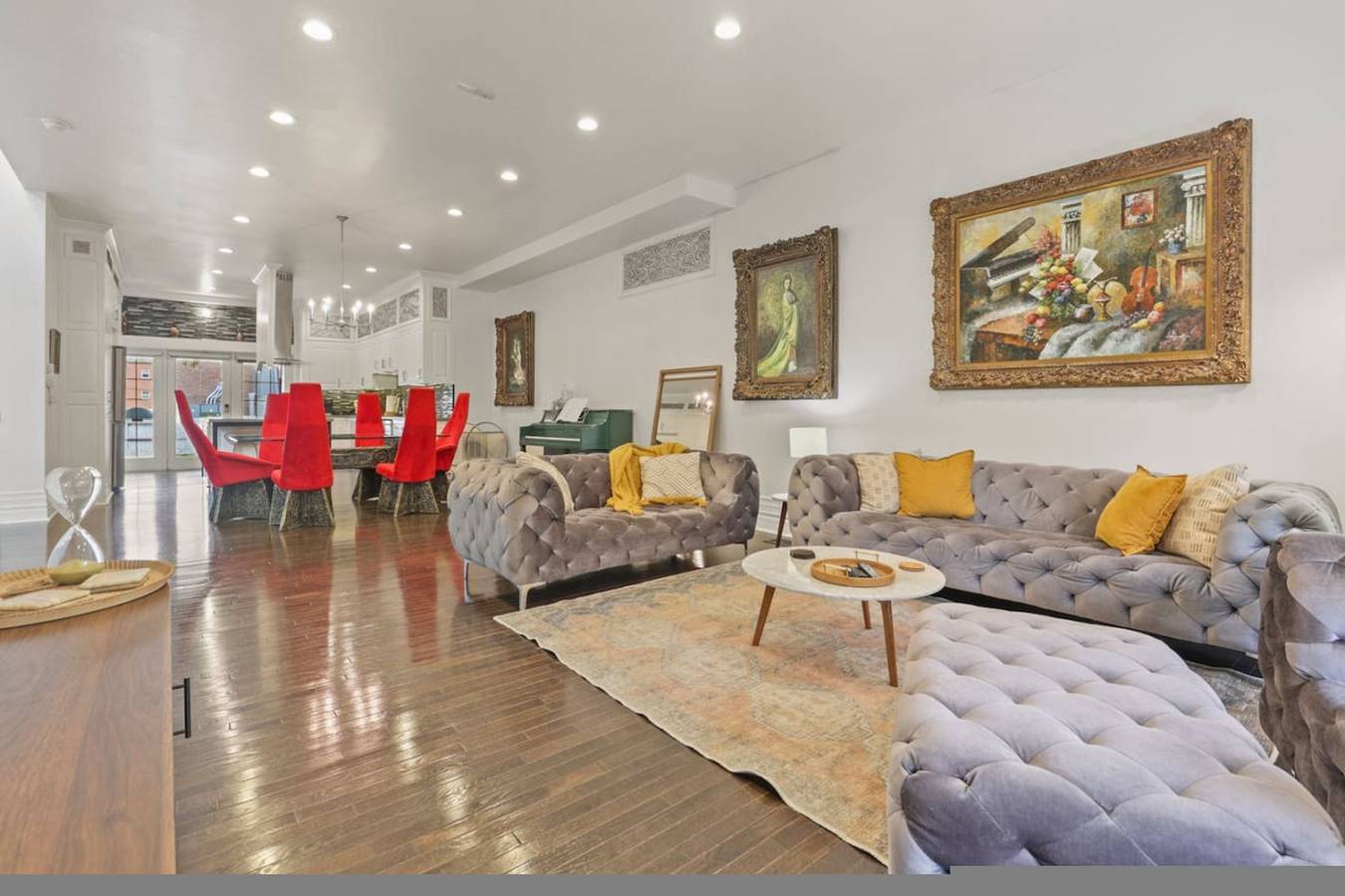 Franklin Manor-Columbus Downtown Luxury Estate. in Columbus, Ohio