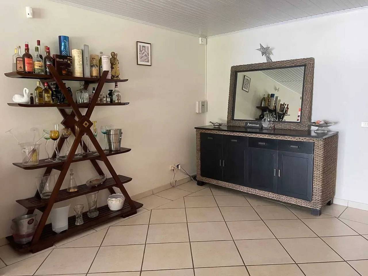 Geräumiges Haus in Sainte-Luce, 220 m² mit Garten in Sainte-Luce, Martinique