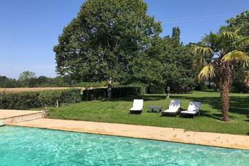 Gîte pour 5 personnes, avec terrasse et jardin à Prunay-Cassereau