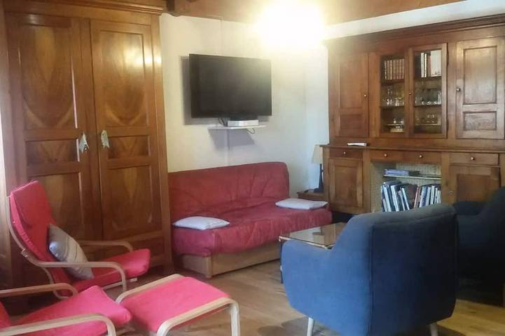 Gîte pour 8 personnes, avec balcon dans Office de Tourisme du Grand Bornand