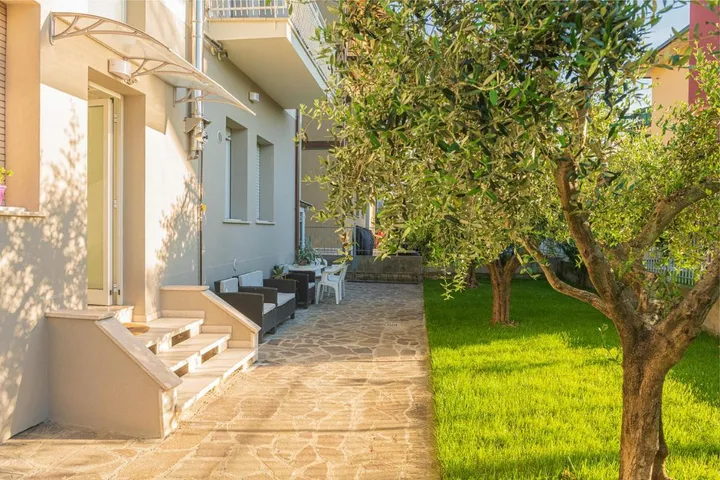 Appartamento vacanze per 5 persone, con panorama e giardino - 1