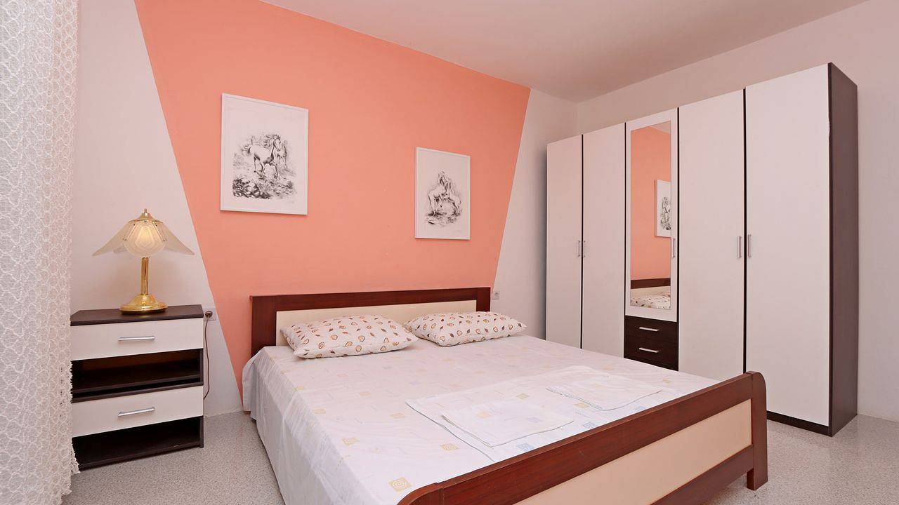 Entire holiday apartment, Ferienwohnung für 3 Personen (34 m²) in Stara Novalja, Pag Island