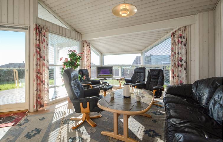 Ferienhaus für 7 Personen, mit Whirlpool und Sauna sowie Terrasse und Garten in Hejlsminde - 2