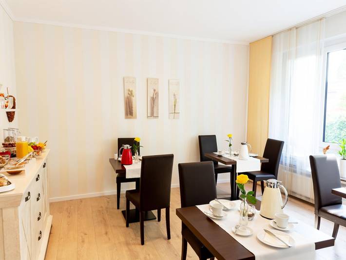 Ferienwohnung für 2 Personen, mit Balkon, kinderfreundlich in Bad Driburg - 2