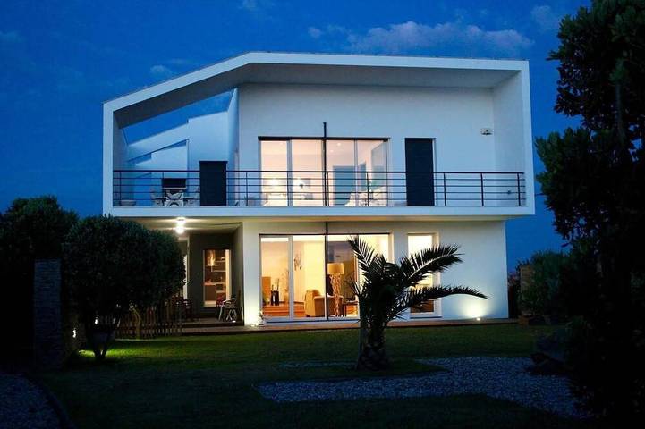 Casa de férias para 9 pessoas, com jardim e varanda em Torres Vedras