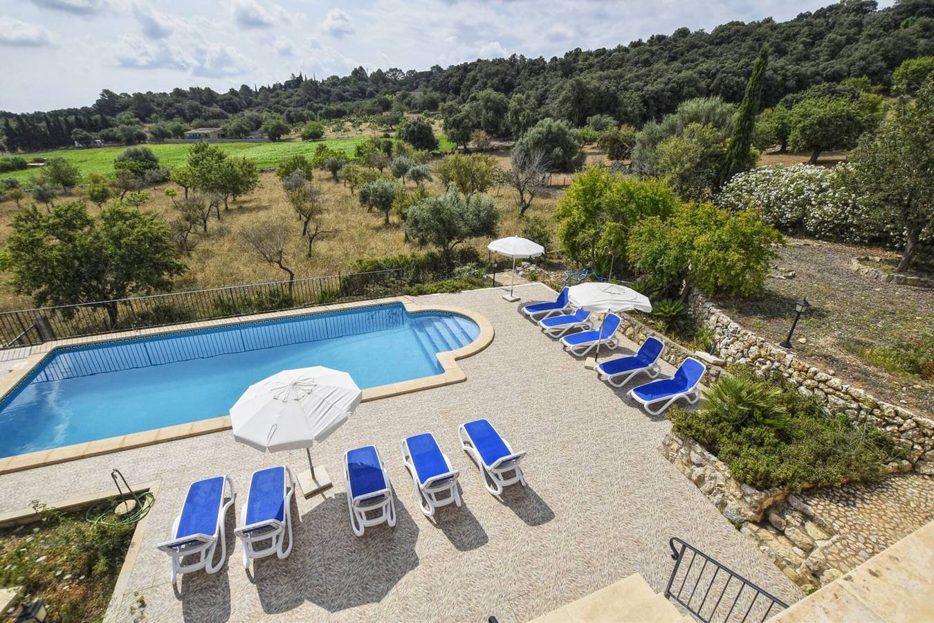 Ferienhaus 'Pla De Ses Rotes' mit Bergblick, Wlan und Klimaanlage in Campanet, Mallorca Inselmitte