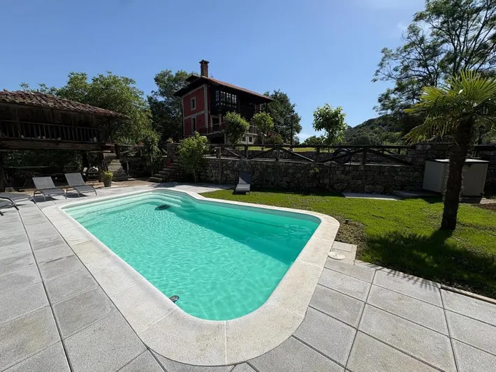 Casa rural para 2 personas, con piscina además de vistas y jardín - 1