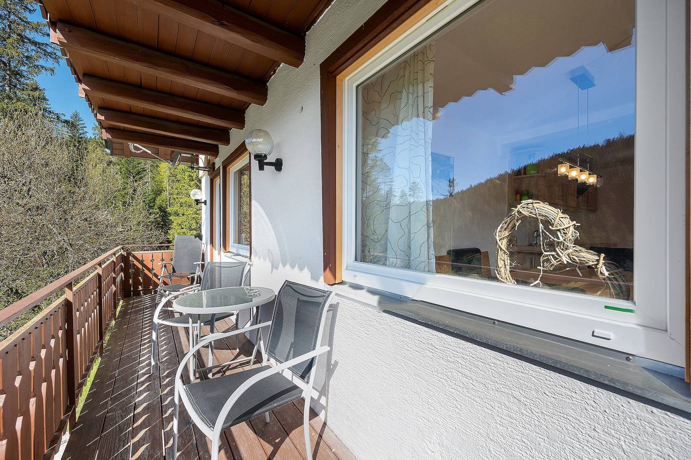 Ganze Wohnung, Ferienwohnung Poppeltal mit privatem Garten, Balkon und Wlan in Enzklösterle, Nordschwarzwald