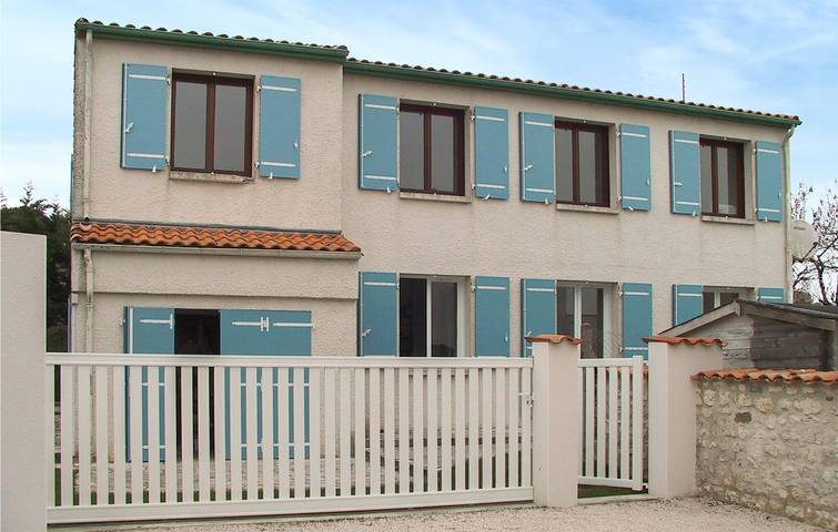 Appartement de vacances pour 6 personnes, avec terrasse et jardin