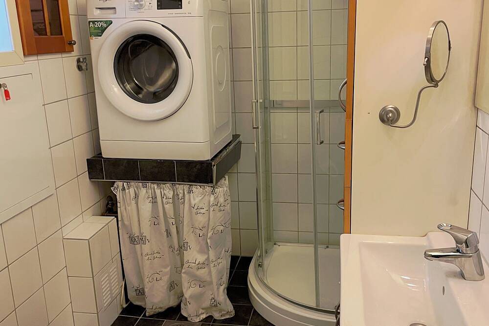 Ganze Wohnung, Cozy apartment with parking in the city center in Tromsø