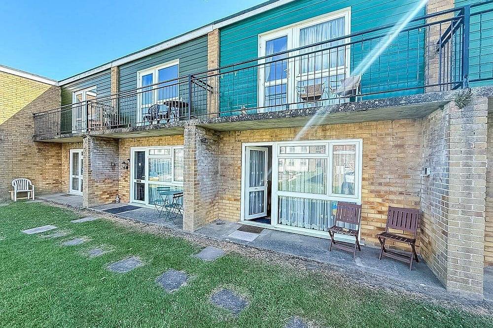Great 3 bedroom chalet to hire with in Hemsby, in Hemsby, Great Yarmouth