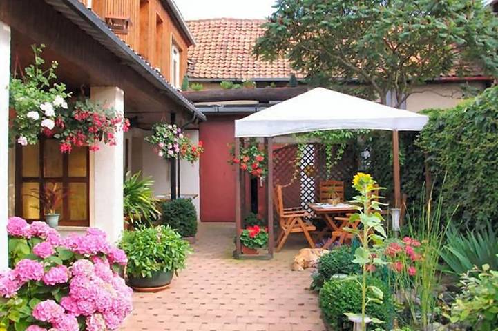 Ferienwohnung für 5 Personen, mit Garten in Blankenburg