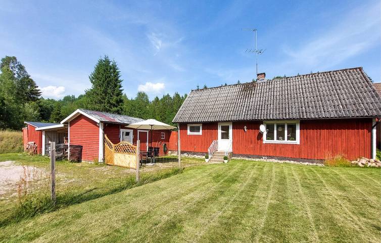Hus för 5 Personer med trädgård in Hässleholm kommun