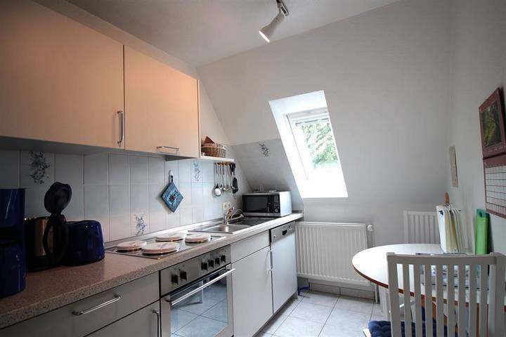 Ferienwohnung für 2 Personen, mit Terrasse und Garten, kinderfreundlich in Tating - 4