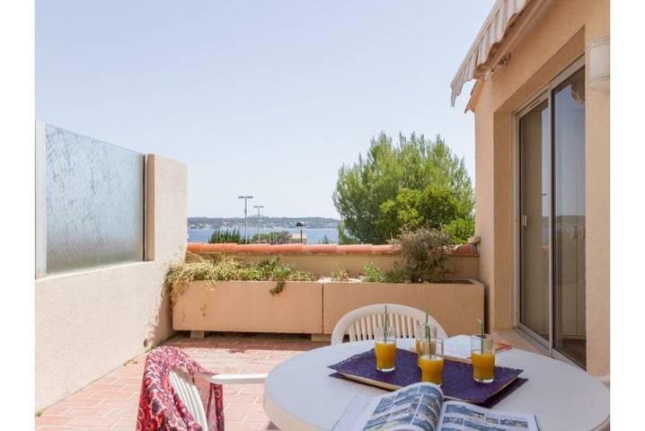Appartement de vacances pour 6 personnes, avec terrasse, adapté aux familles