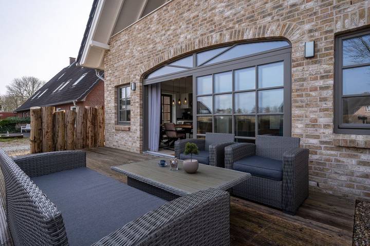 Ferienwohnung für 5 Personen, mit Terrasse und Garten