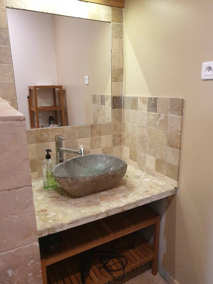 Location de vacances pour 2 personnes, avec jardin, animaux acceptés à Goudargues - 4