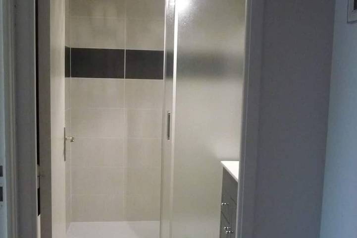 Location de vacances pour 4 personnes, avec piscine ainsi que terrasse et jardin à Pleuven - 4