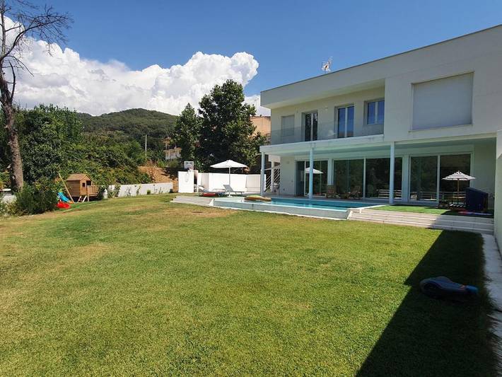 Casa rural para 7 personas, con Balcón y Terraza además de Jardín y Piscina en Jarandilla de la Vera